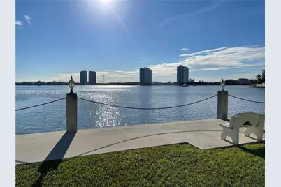 3030 Marcos Dr #T314, Aventura, FL 33160 - Photo 17