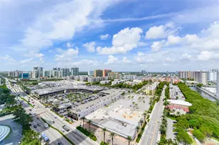 17201 Collins Ave, Sunny Isles Beach, FL 33160 - Photo 13