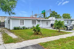 1838 Lauderdale Manor Dr, Fort Lauderdale, FL 33311 - Photo 3