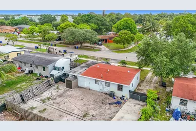 1838 Lauderdale Manor Dr, Fort Lauderdale, FL 33311 - Photo 37