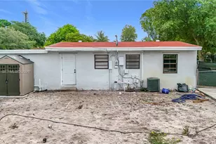 1838 Lauderdale Manor Dr, Fort Lauderdale, FL 33311 - Photo 35