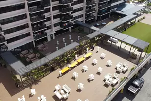 5225 Collins Ave, Miami Beach, FL 33140 - Photo 19