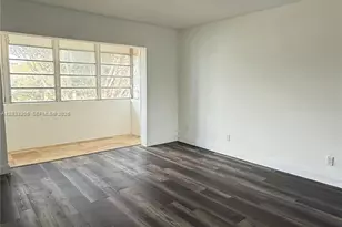 1400 NE 191st St, Miami, FL 33179 - Photo 5