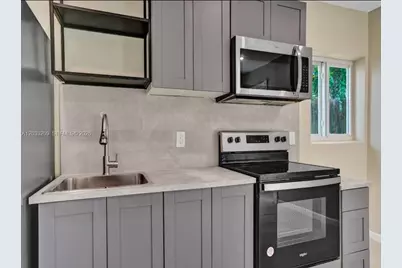2442 Garfield St #4, Hollywood, FL 33020 - Photo 5