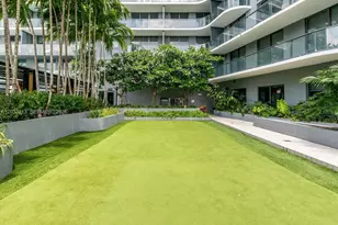 121 NE 34th St, Miami, FL 33137 - Photo 17