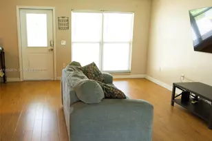 9880 NW 24th Pl, Sunrise, FL 33322 - Photo 11