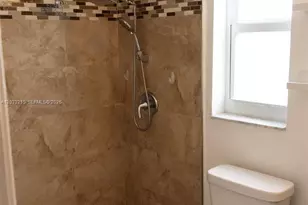 9880 NW 24th Pl, Sunrise, FL 33322 - Photo 7