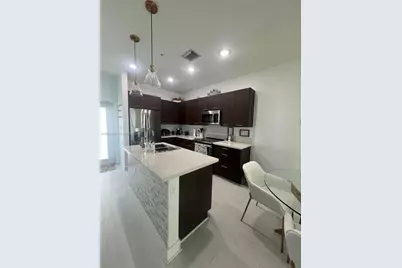 4670 NW 84th Ave #32, Doral, FL 33166 - Photo 3