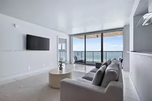 2655 Collins Ave, Miami Beach, FL 33140 - Photo 3
