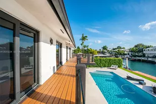 1942 NE 119th Rd, North Miami, FL 33181 - Photo 43