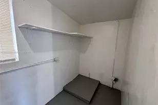 7900 NW 16th St, Pembroke Pines, FL 33024 - Photo 17