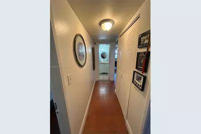 10284 NW 9th St Cir #204, Miami, FL 33172 - Photo 15