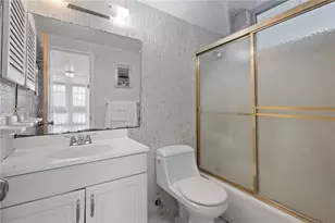 8001 Byron Ave, Miami Beach, FL 33141 - Photo 17