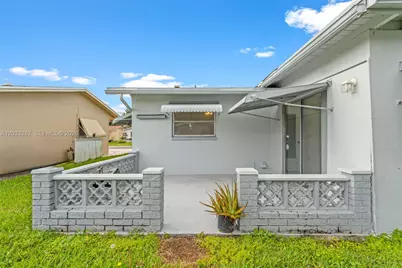 7505 NW 58th St, Tamarac, FL 33321 - Photo 25