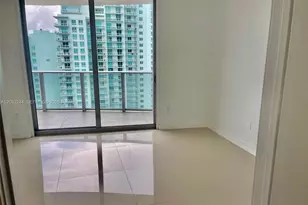 488 NE 18th St, Miami, FL 33132 - Photo 9