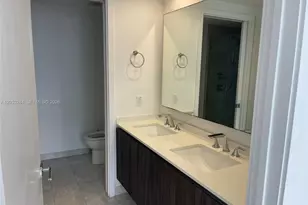 488 NE 18th St, Miami, FL 33132 - Photo 13