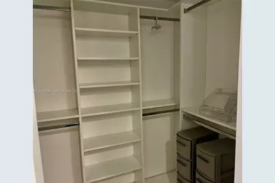 488 NE 18th St #4403, Miami, FL 33132 - Photo 11