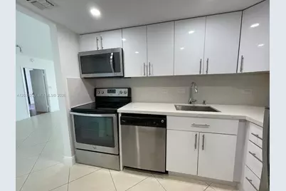 20505 E Country Club Dr #734, Aventura, FL 33180 - Photo 13