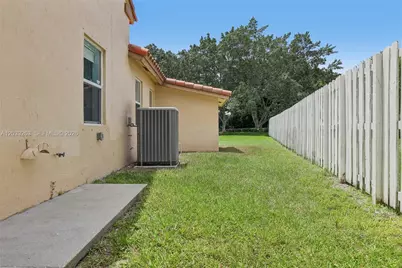 13100 NW 11th Dr, Sunrise, FL 33323 - Photo 49