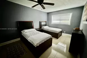 5300 Washington St, Hollywood, FL 33021 - Photo 9