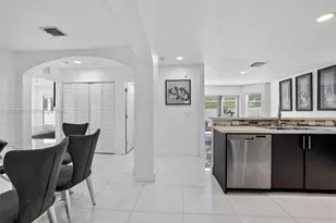 448 NW 15th Way, Fort Lauderdale, FL 33311 - Photo 7