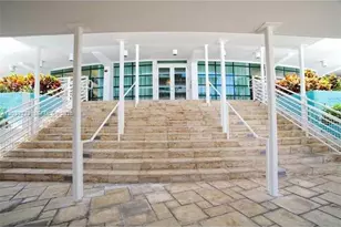 253 NE 2nd St, Miami, FL 33132 - Photo 7