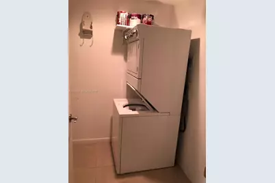 253 NE 2nd St #509, Miami, FL 33132 - Photo 21