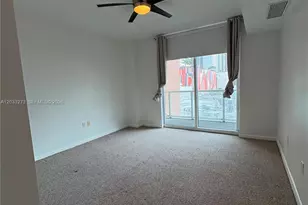 253 NE 2nd St, Miami, FL 33132 - Photo 27