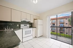 5490 W 21st Ct, Hialeah, FL 33016 - Photo 5
