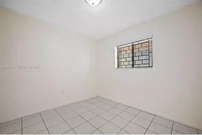 5490 W 21st Ct #310, Hialeah, FL 33016 - Photo 13