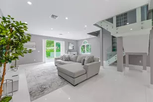 1209 NE 96th St, Miami Shores, FL 33138 - Photo 11