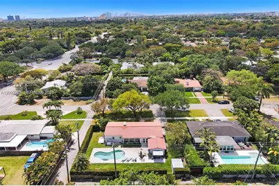 11 NW 97th St, Miami Shores, FL 33150 - Photo 7