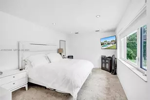 11 NW 97th St, Miami Shores, FL 33150 - Photo 13