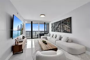 700 NE 24th St, Miami, FL 33137 - Photo 1