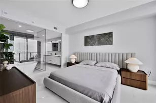 700 NE 24th St, Miami, FL 33137 - Photo 9