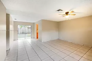 7820 SW 9th St, North Lauderdale, FL 33068 - Photo 3