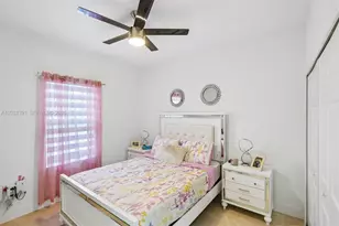 910 Richmond Ave N, Lehigh Acres, FL 33972 - Photo 55