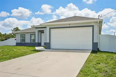 910 Richmond Ave N, Lehigh Acres, FL 33972 - Photo 13