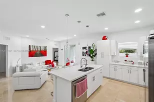 910 Richmond Ave N, Lehigh Acres, FL 33972 - Photo 35
