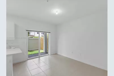 106 SW 184th Pl #106, Pembroke Pines, FL 33029 - Photo 15