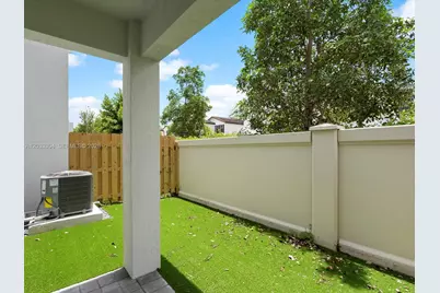 106 SW 184th Pl #106, Pembroke Pines, FL 33029 - Photo 17