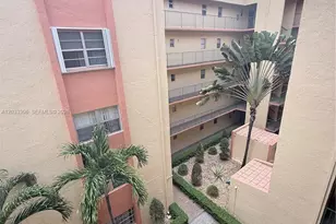 1975 W 44th Pl, Hialeah, FL 33012 - Photo 3