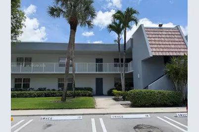 4261 W Palm Aire Dr #202, Pompano Beach, FL 33069 - Photo 1