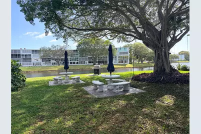 178 Durham C #178, Deerfield Beach, FL 33442 - Photo 3