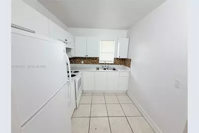 4160 NW 21st St #124D, Lauderhill, FL 33313 - Photo 5
