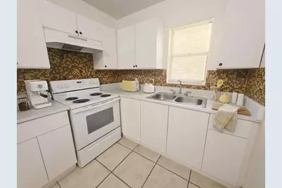 4160 NW 21st St #124D, Lauderhill, FL 33313 - Photo 13