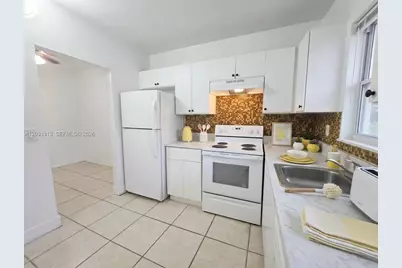 4160 NW 21st St #124D, Lauderhill, FL 33313 - Photo 11