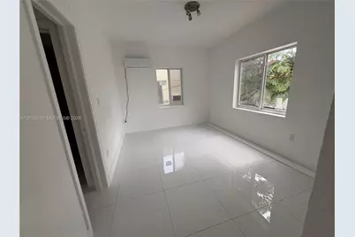 7920 Harding Ave #8, Miami Beach, FL 33141 - Photo 7