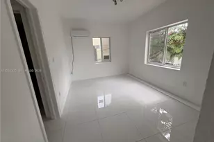 7920 Harding Ave, Miami Beach, FL 33141 - Photo 7