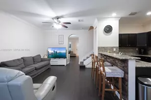 17146 SW 93rd St, Miami, FL 33196 - Photo 5
